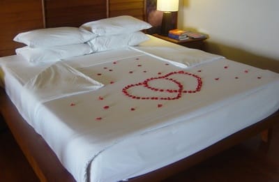 Heiratsantrag Zuhause Im Schlafzimmer Heiratsantrag Ideen