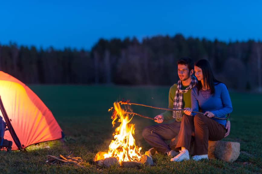 10 romantische Heiratsantrag Ideen für draußen